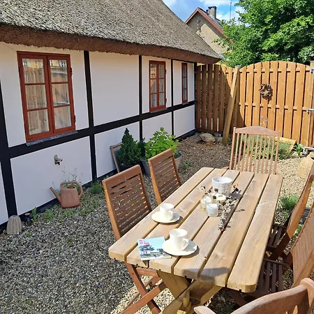 Сasa de vacaciones Hellehuset Pa *