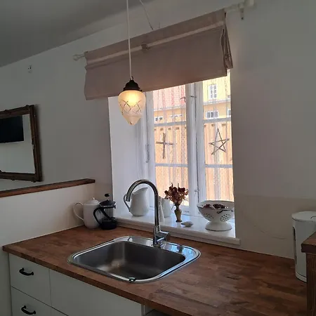 Hellehuset Pa Oro