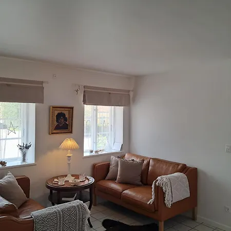 Hellehuset Pa * Oro